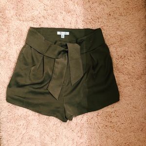 Army green flowy high-waisted shorts